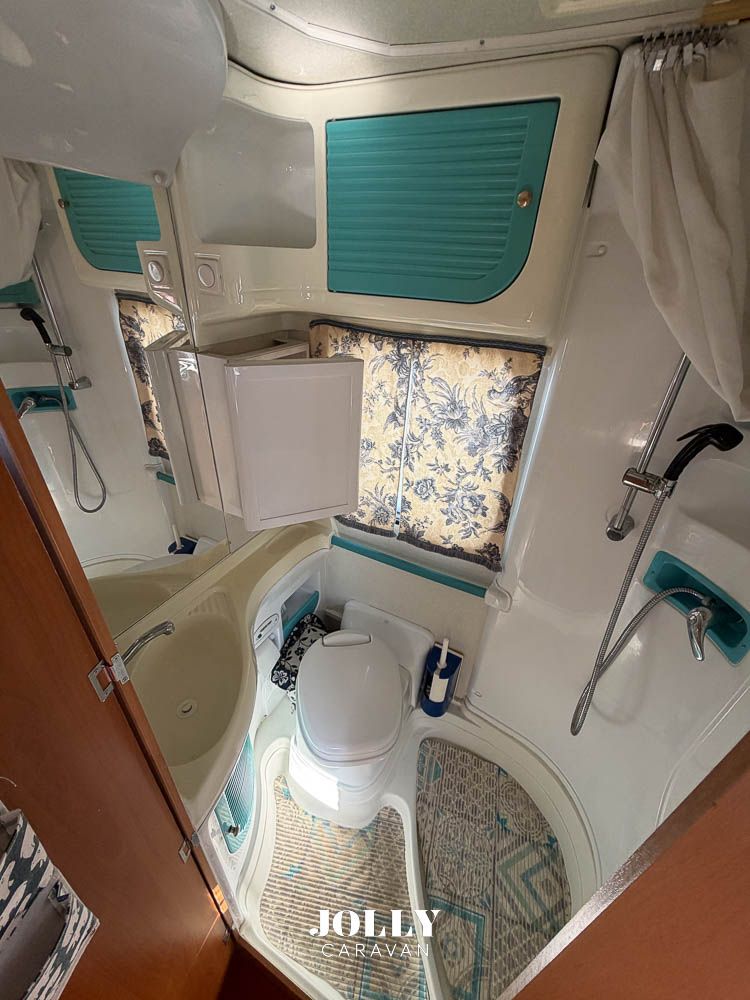 MCLOUIS 690G - Camper Usato Padova Camper Usato Veneto - Jolly Caravan -03.jpg